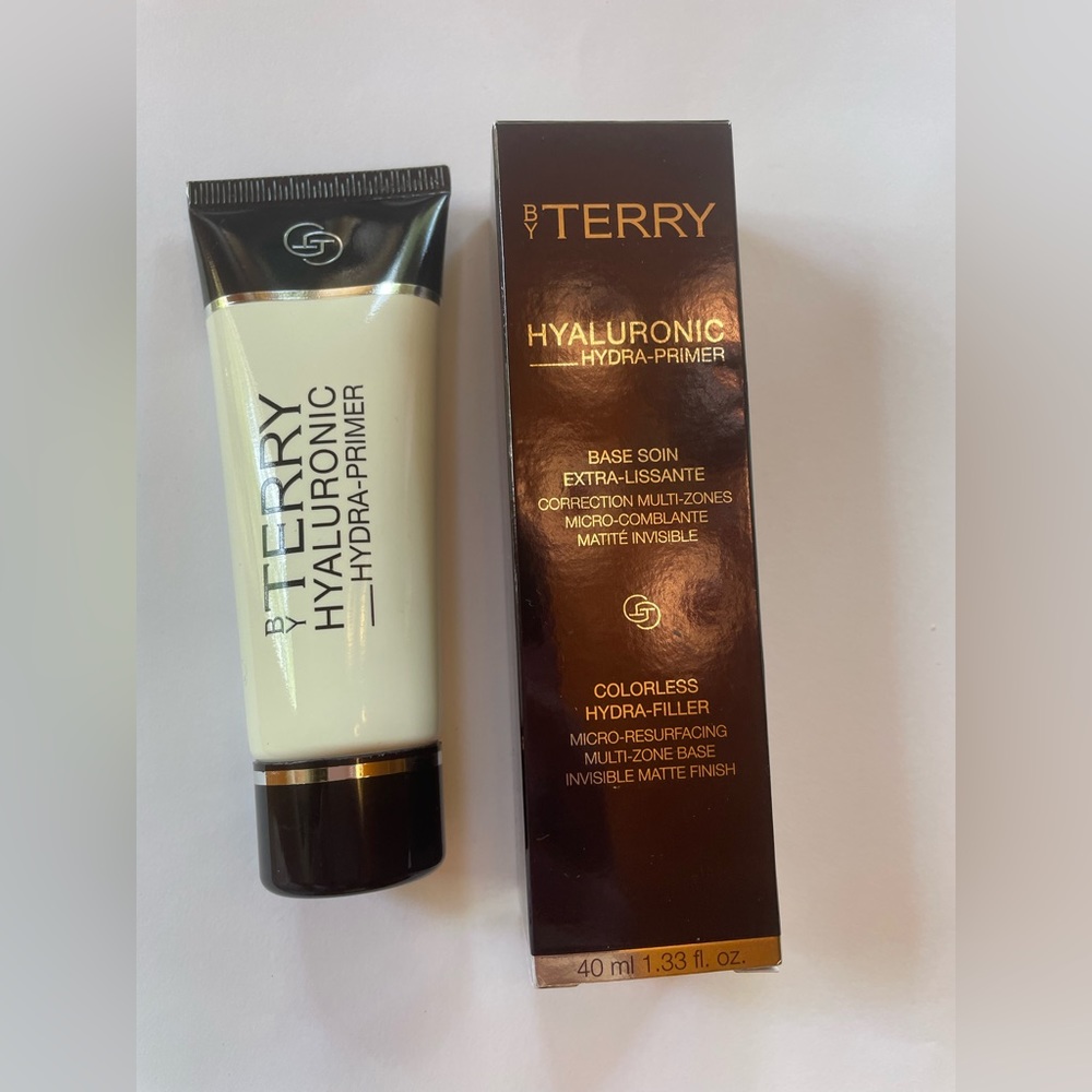 NEW Terry Paris - Hyaluronic Hydra-Primer